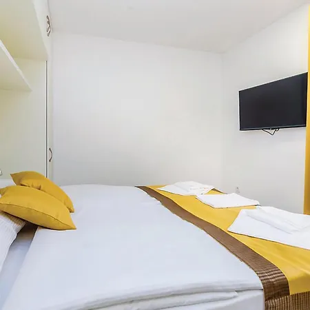 2 Bedroom Stunning In 普纳特