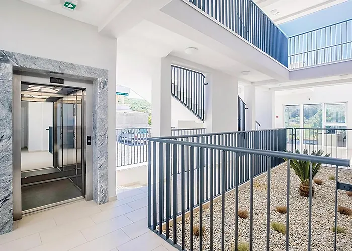 2 Bedroom Stunning In Apartamento Punat